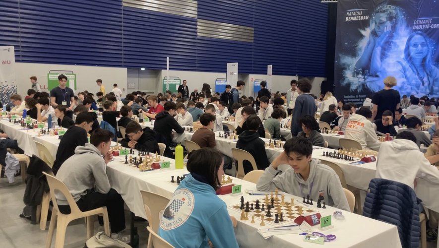 法国青年国际象棋锦标赛在阿让举行：洛特加洛尼斯队开局良好